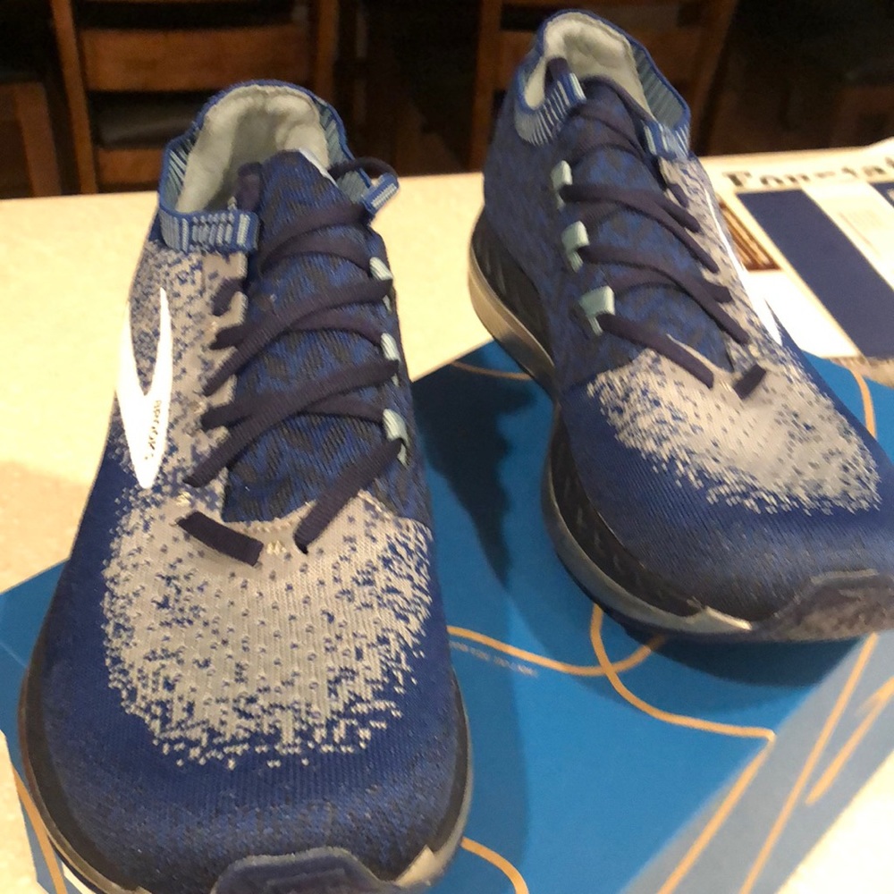Brooks bedlam new in box running shoe